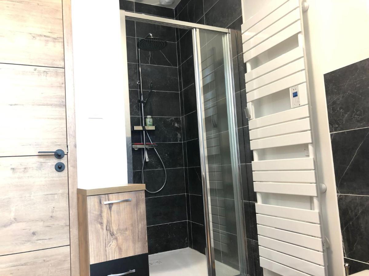 Monstera By Welk'home - Premium - Centre * Troyes